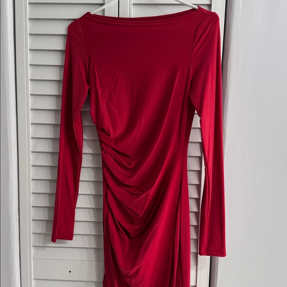 đź’—Superdown Red Bodycon Dress with Slit - Picture 4 of 7